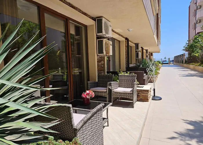 Aпартаменти хоризонт Lägenhet Sozopol